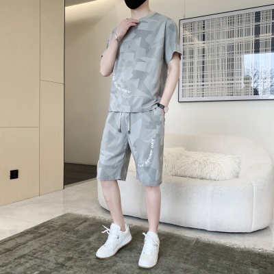 新款冰丝套装冰爽透气夏季短袖T恤男休闲运动套装短袖男装潮流夏
