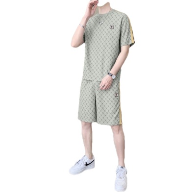 男士2024夏季新款休闲冰丝套装男款潮流帅气T恤+短裤运动两件套装