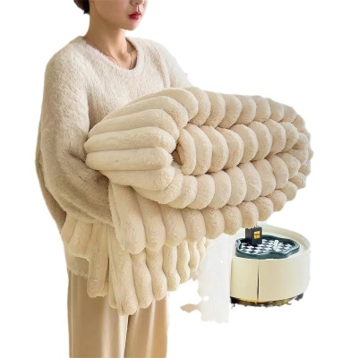 冬季办公室午睡披肩毛毯牛奶绒空调毯子沙发盖毯珊瑚绒小被子加厚