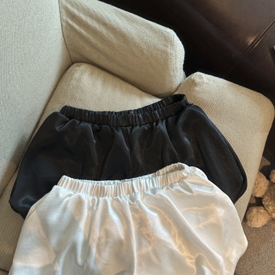 纯欲风光泽感灯笼短裤女夏季松紧腰宽松百搭蓬蓬高级感休闲阔腿裤