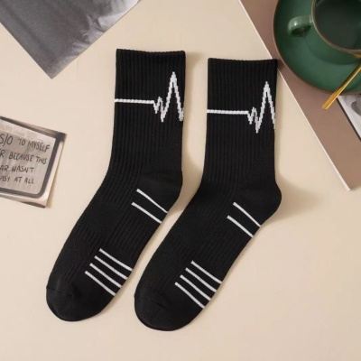 专业运动跑步袜男马拉松户外羽毛球袜女中筒亮色四季时尚心电图袜