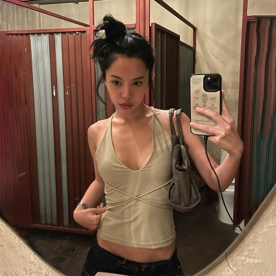 ins欧美风2024夏季新款性感U领交叉绑绳短款修身外穿挂脖小背心女