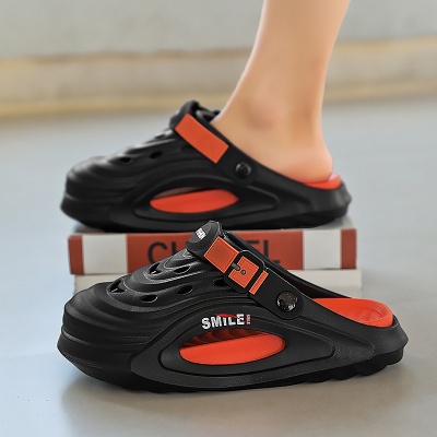 森马洞洞鞋男士夏季外穿运动耐磨包头凉鞋防滑厚底踩屎感沙滩凉拖