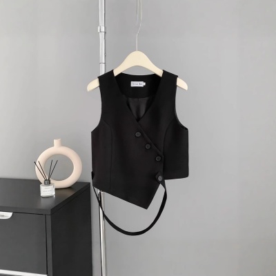 设计感短款小众黑色西装马甲背心女夏季外穿V领显瘦叠穿上衣外搭