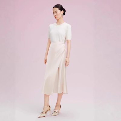 拉珂D高端女装商场同款法式针织T恤高级感夏季新款圆领钉珠针织衫