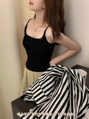 暖小艾702吊带背心春夏款莫代尔一体式罩杯百搭吊带背心自带胸垫