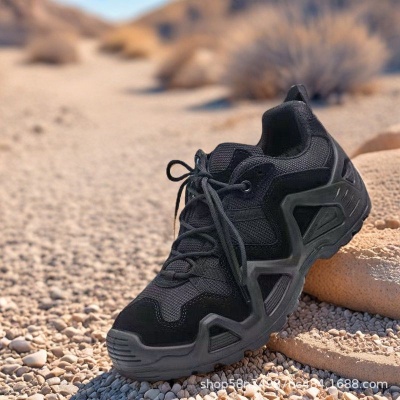 作战靴户外登山鞋旅游低帮防滑耐磨徒步厚底增高爬山鞋沙漠鞋男鞋