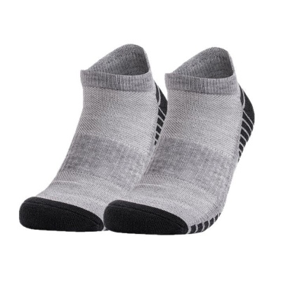 厂家支持一件代发男士短筒束腰运动袜吸汗减震户外青年纯色休闲袜