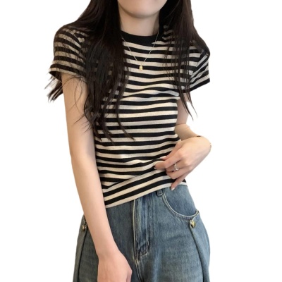 条纹打底衫夏季2024新款设计感短袖T恤女装美式复古学生修身上衣