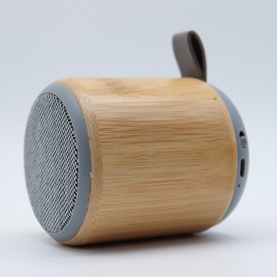 竹木环保蓝牙音箱桌面迷你便携式蓝牙音响登山挂扣礼品小音响