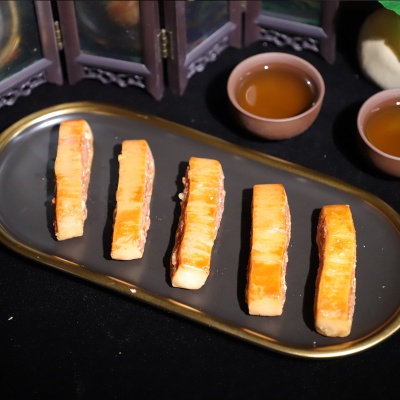 腐乳条潮汕特产腐乳饼传统糕点心小吃美食潮州咸香肉馅饼休闲零食